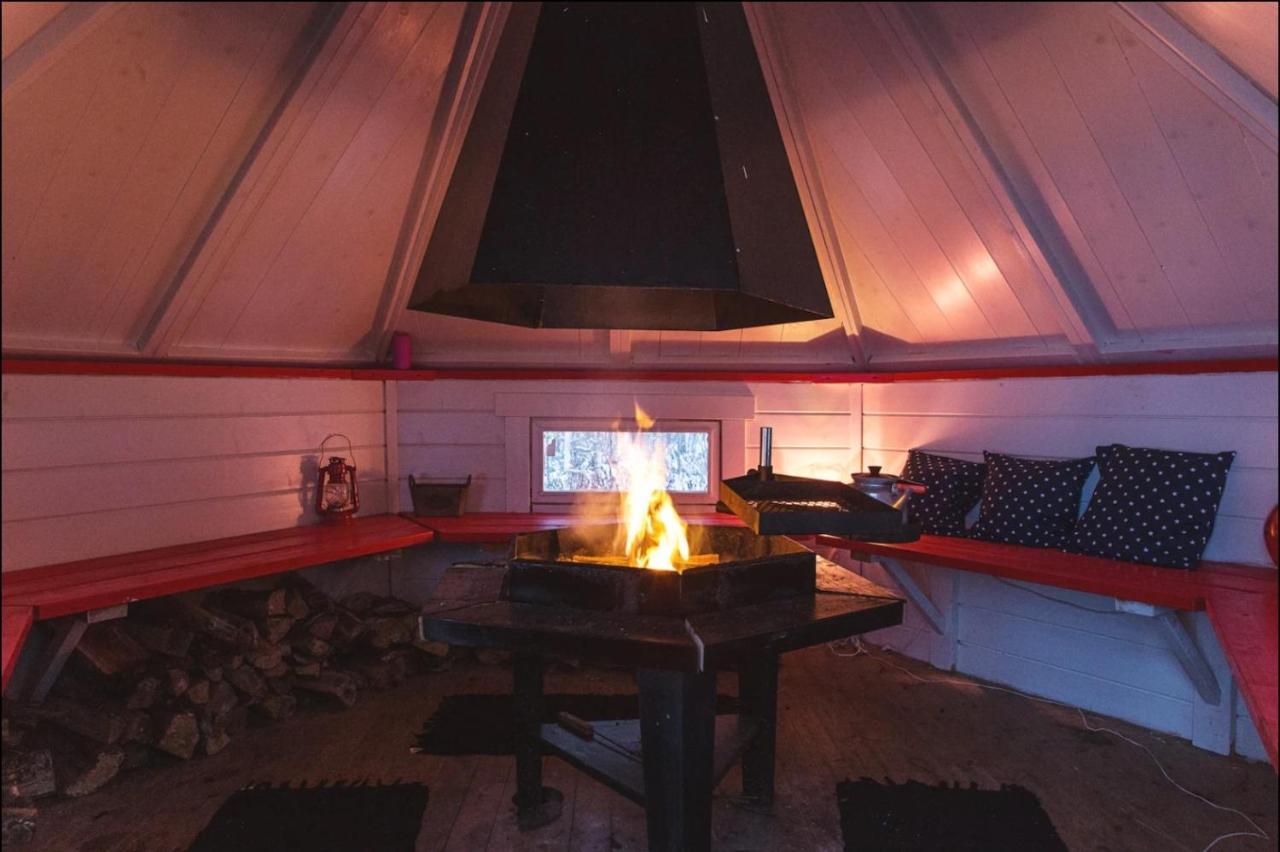Luxurious Villa Kinos With Jacuzzi Rovaniemi Luaran gambar